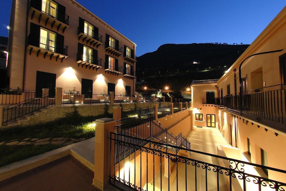 Cerri Hotel Trapani Exterior photo