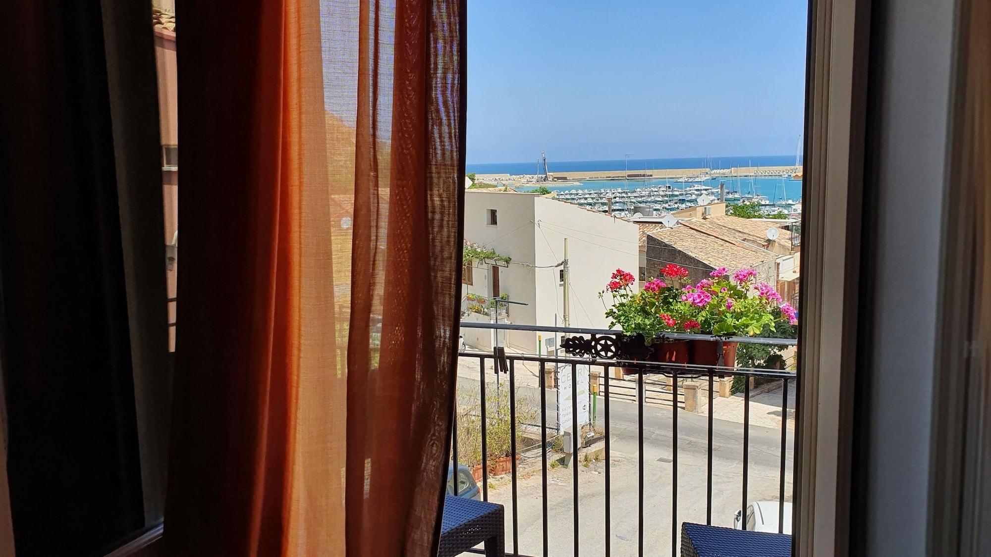 Cerri Hotel Trapani Exterior photo