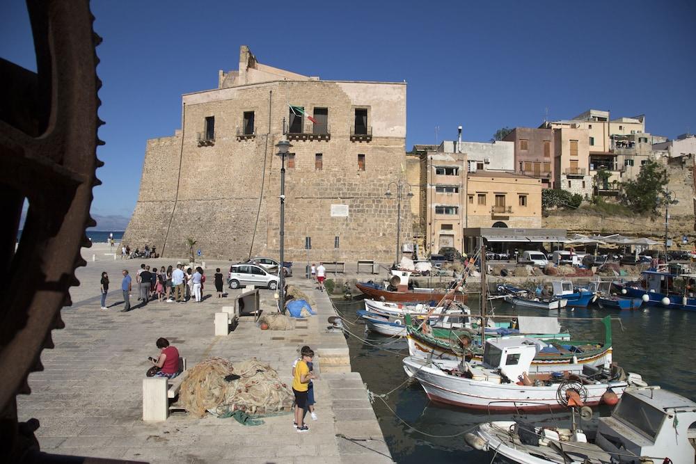 Cerri Hotel Trapani Exterior photo