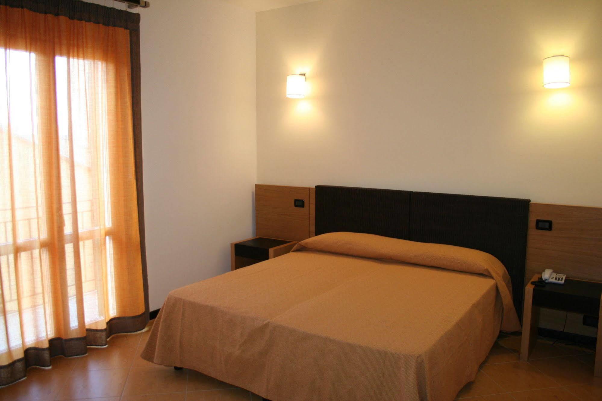 Cerri Hotel Trapani Exterior photo