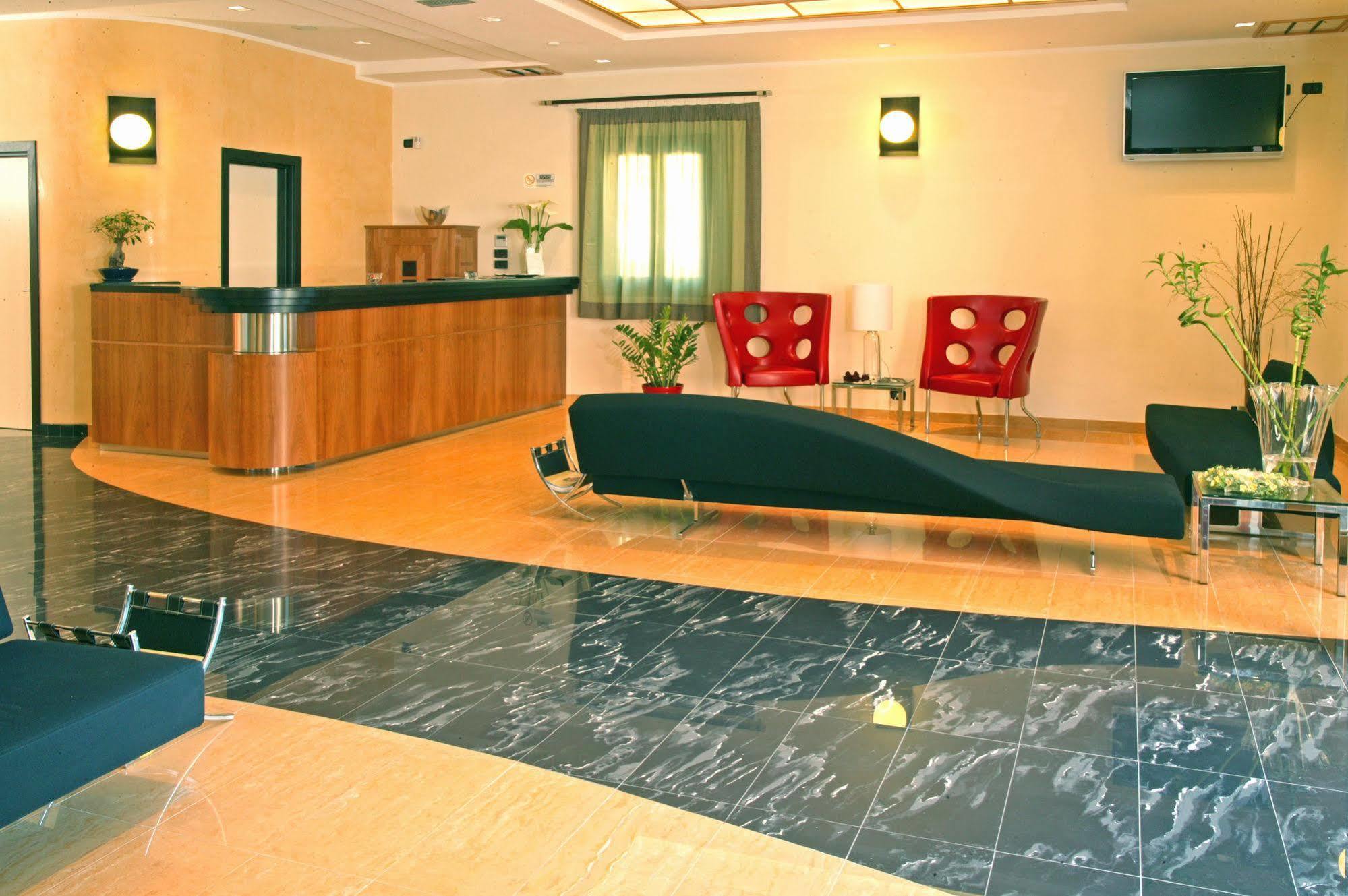 Cerri Hotel Trapani Exterior photo